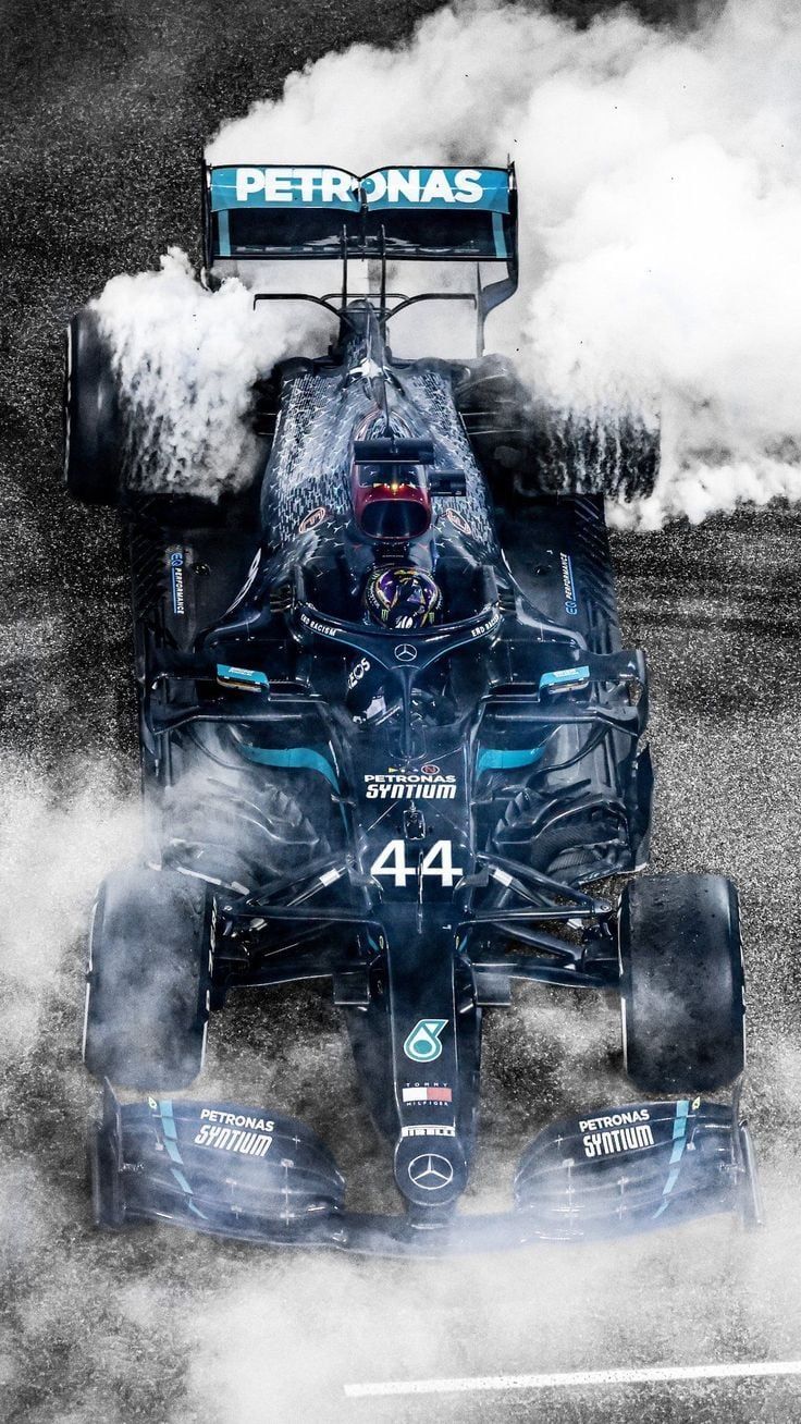 Lewis Hamilton, Mercedes-AMG Petronas, Rauch, Startnummer 44, Hochformat, HD, Handy-Hintergrundbild