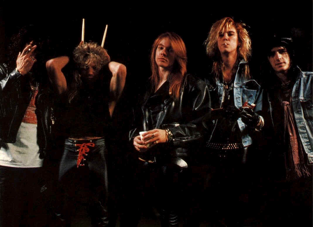 Guns N’ Roses, Bandfoto, Lederjacken, Dunkle Stimmung, Rockband, Hintergrundbild
