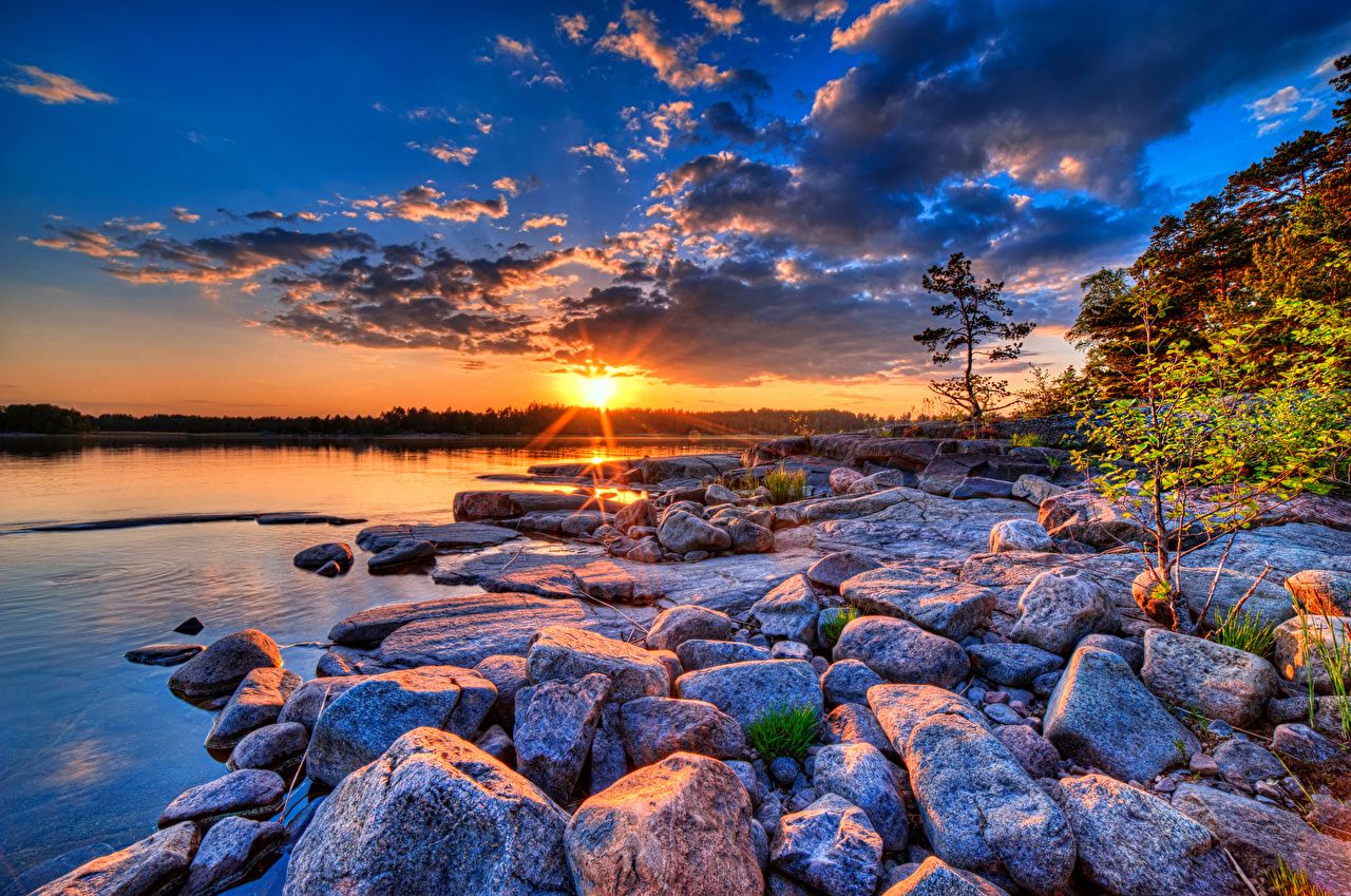 Steinufer, See, Sonnenuntergang, Wolken, Bäume, HD, Hintergrundbild für den PC