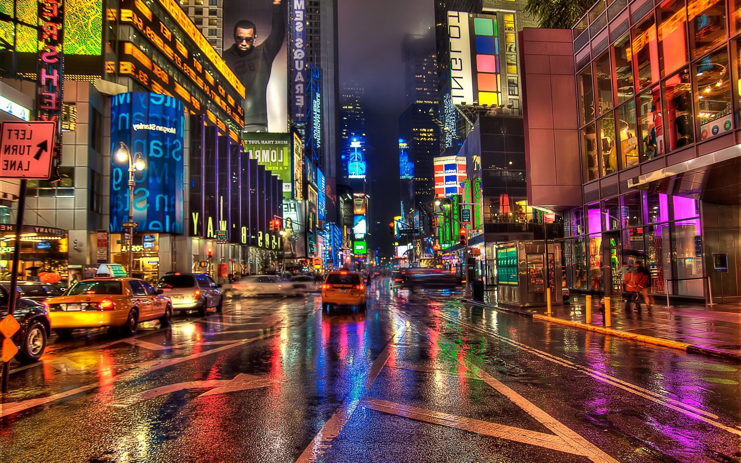 Times Square, New York, Nacht, Neonlichter, Nasse Straße, Taxis, Full-HD-Hintergrundbild für PC