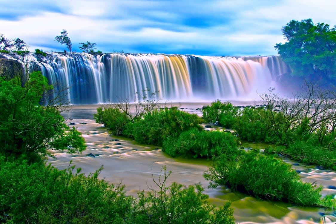 Wasserfall, Langzeitbelichtung, Fluss, Pflanzen, Blauer Himmel, Hintergrundbild