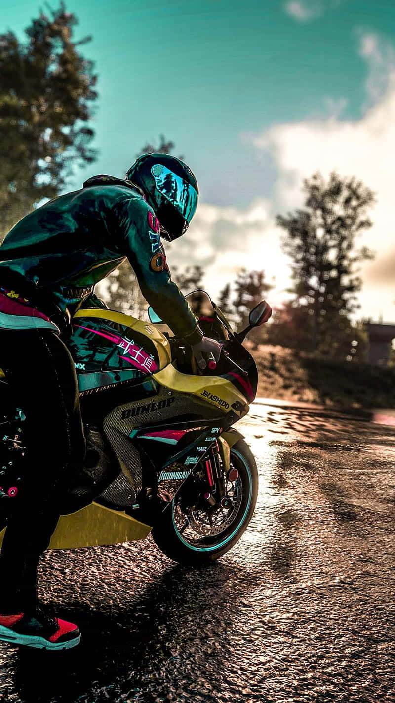 Motorradfahrerin, Superbike, Gelb, Helm, Schräglage, HD, Sperrbildschirm fürs iPhone