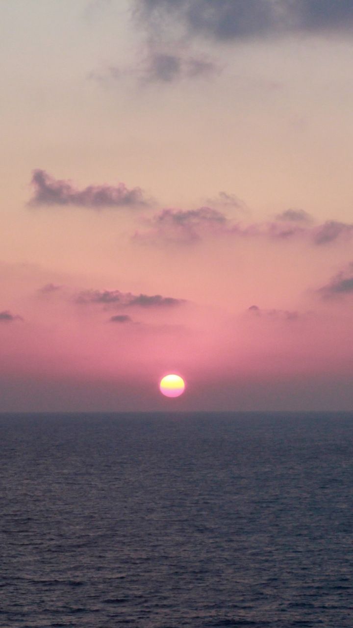 Sonnenuntergang, Meer, Rosa Himmel, Wolken, Horizont, HD, Handy-Hintergrund im Hochformat
