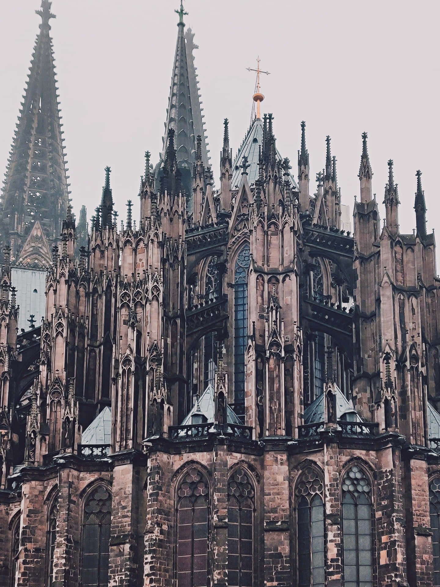 Kölner Dom, Köln, Gotik, Türme, Grauer Himmel, Hintergrundbild für iPad und Tablet