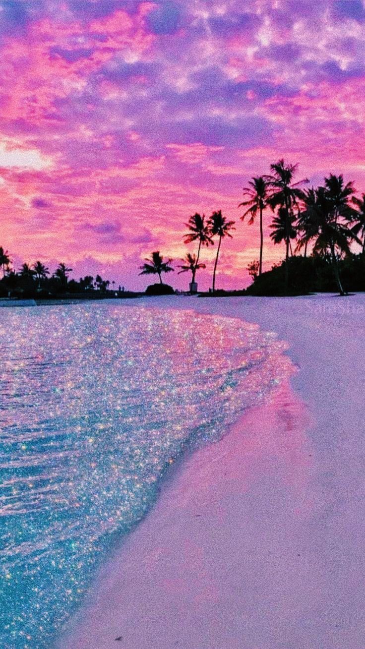 Strand, Palmen, Rosa Himmel, Glitzerwasser, Tropen, Hochformat, Hintergrundbild fürs Smartphone