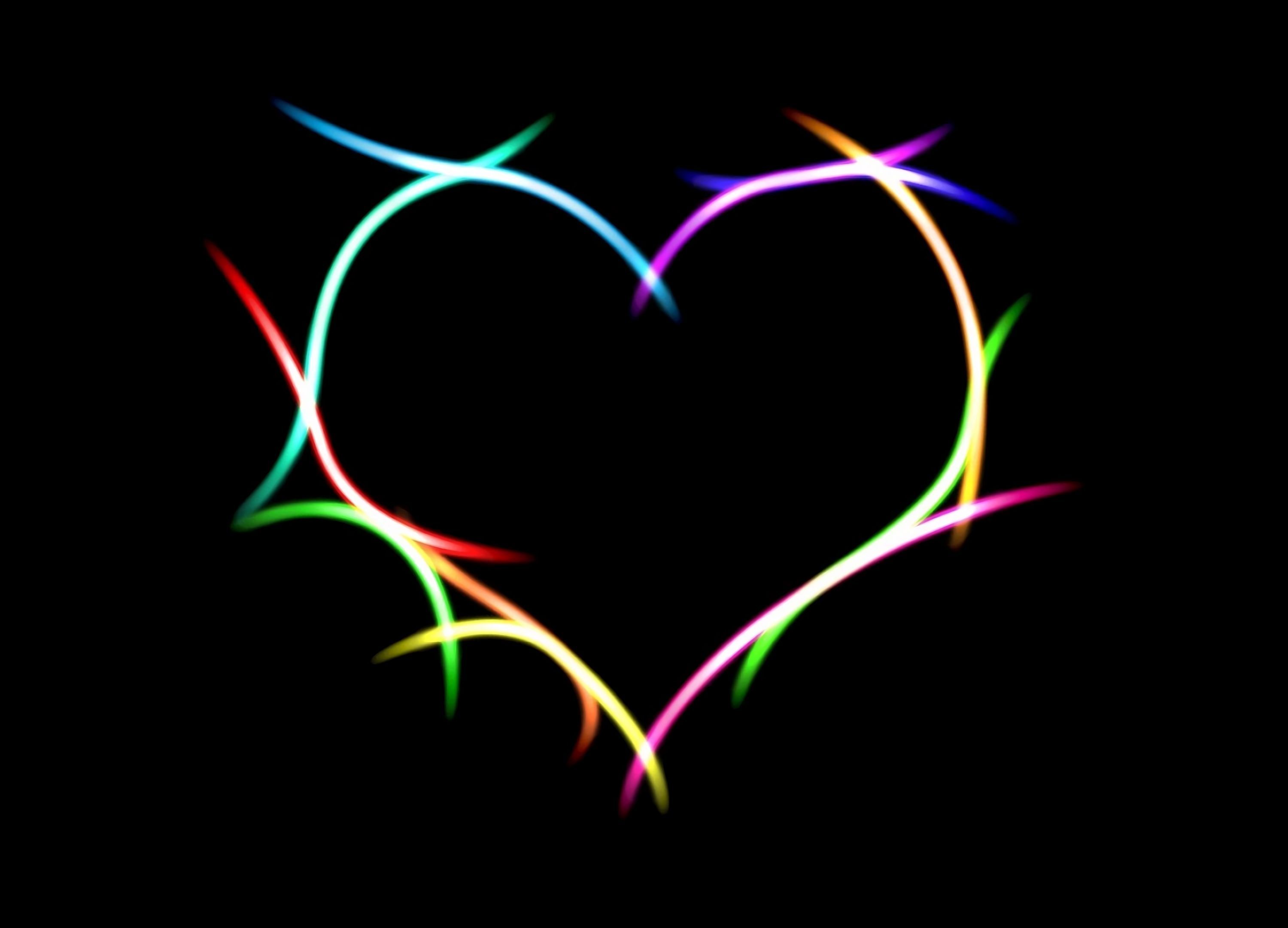 Neonherz, Herz, Regenbogenfarben, Schwarzer Hintergrund, Liebe, 2K Wallpaper
