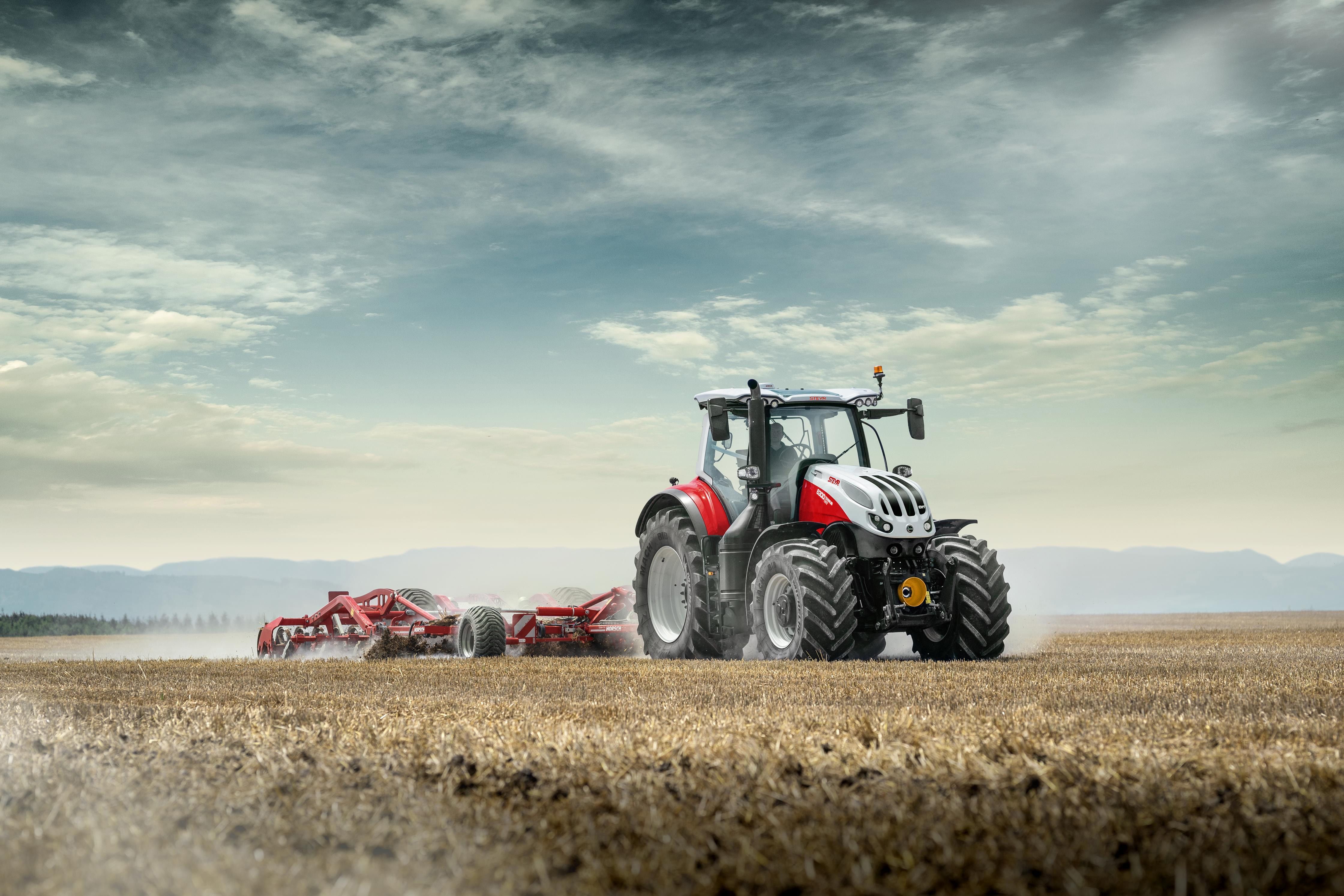 Steyr, Traktor, Grubber, Staub, Acker, 4K, Hintergrundbild für den PC