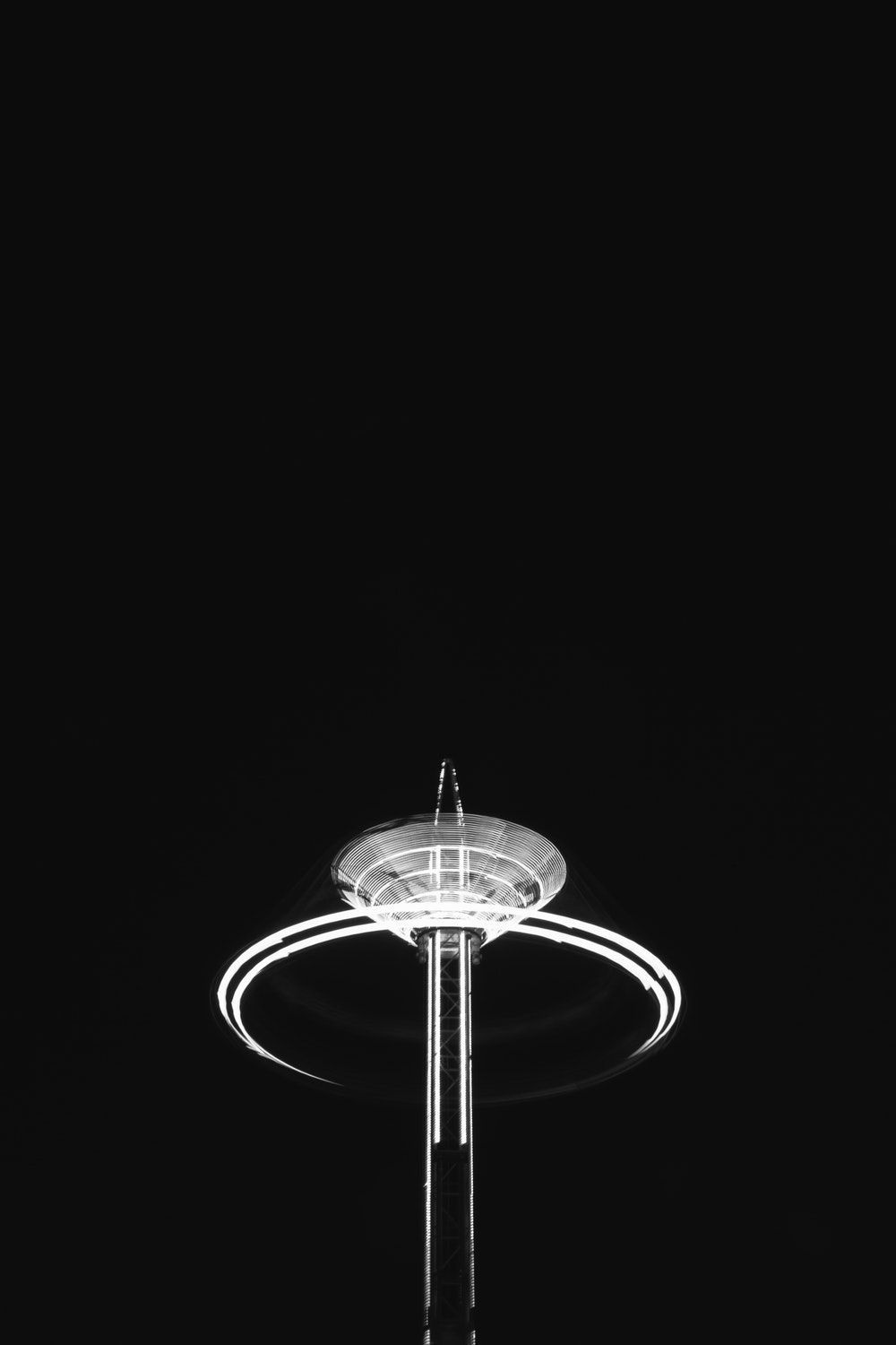 Turm, Schwarz-Weiß, Minimalistisch, Architektur, Dunkel, Android-Hintergrundbild