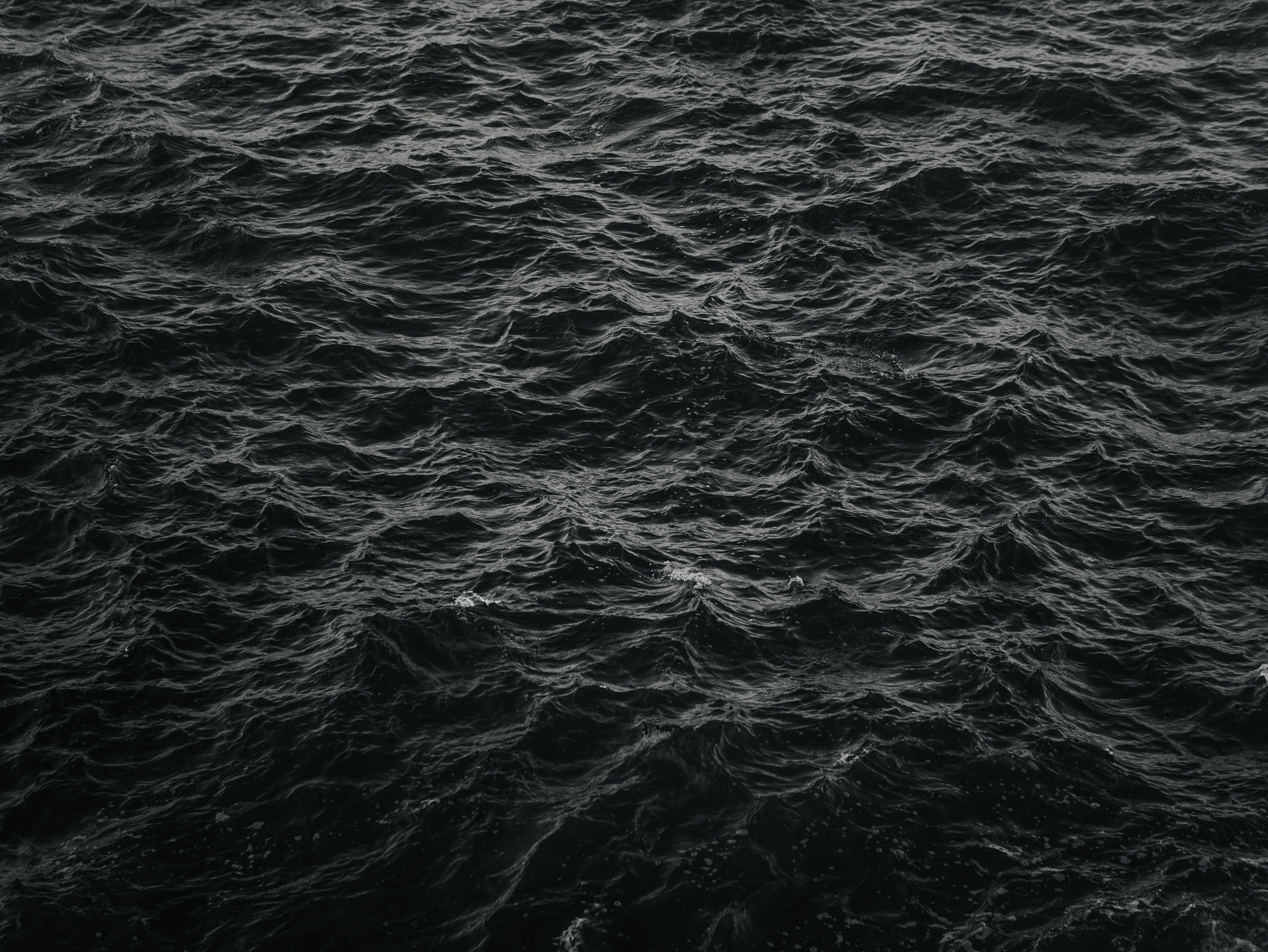 Meer, Wellen, Dunkles Wasser, Ozean, 4K, Hintergrundbild fürs Tablet