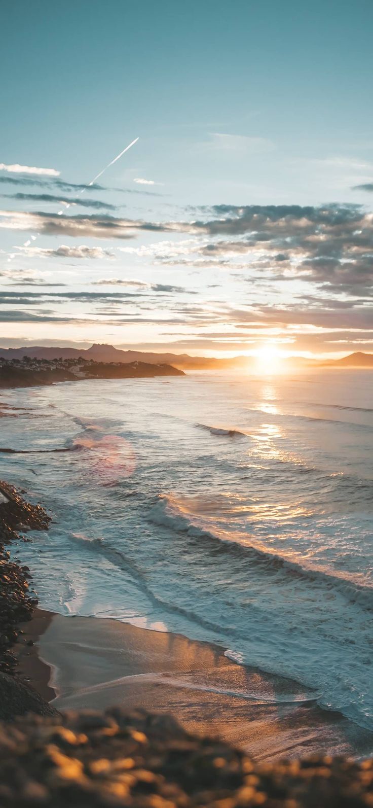 Strand, Sonnenuntergang, Meer, Wellen, Goldene Stunde, iPhone 18 Pro Max, Handy-Hintergrund