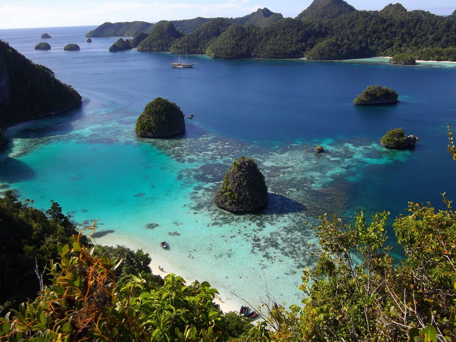 Raja Ampat, Indonesien, Karstinseln, Lagune, Türkises Wasser, Aussicht, HD, Tablet-Hintergrund