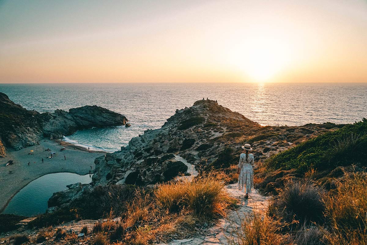Wanderin, Küstenpfad, Bucht, Sonnenuntergang, Meer, Hintergrundbild