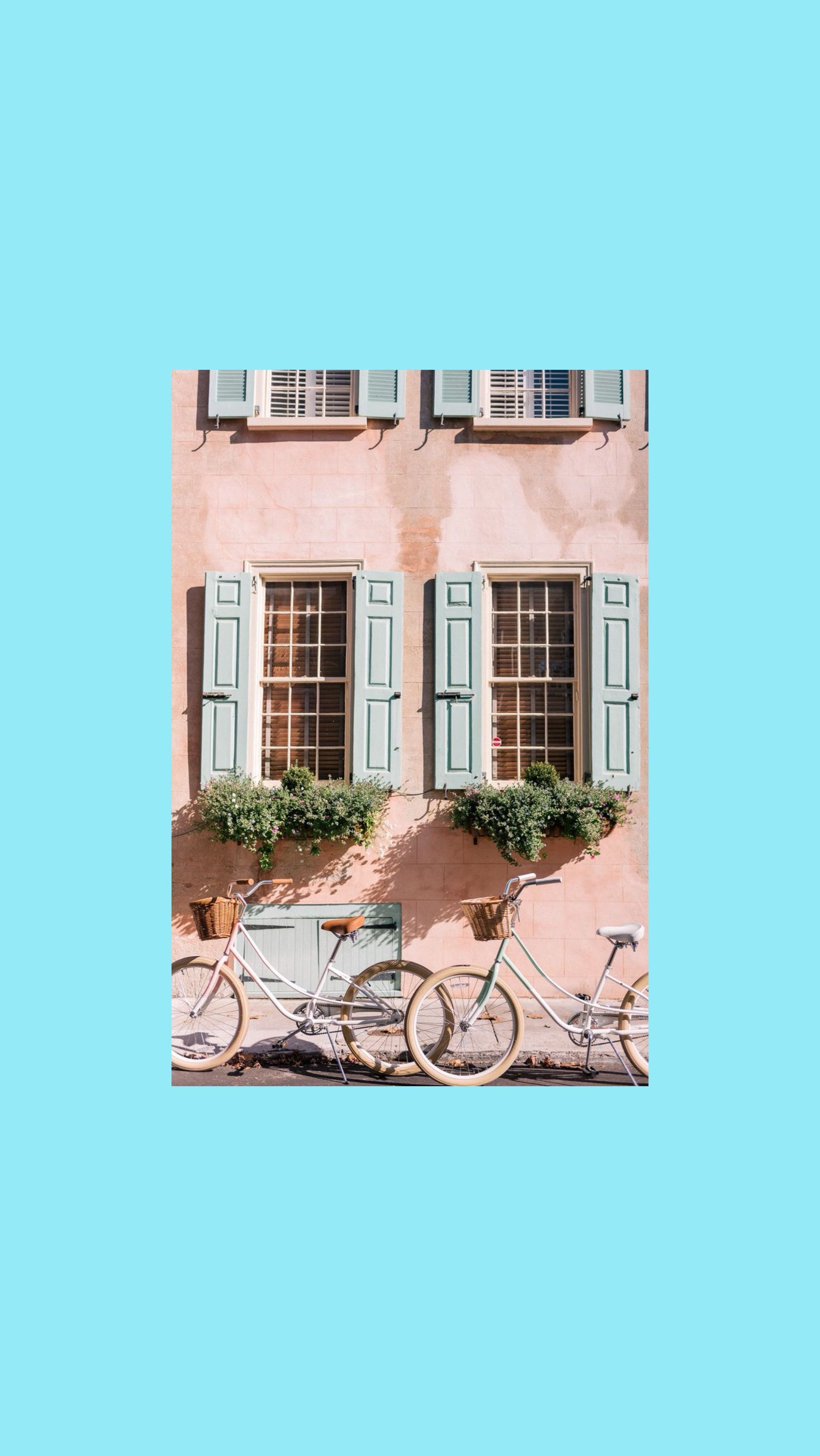 Rosa Haus, Fensterläden, Fahrrad, Hellblauer Hintergrund, Minimalistisch, Sperrbildschirm fürs iPhone