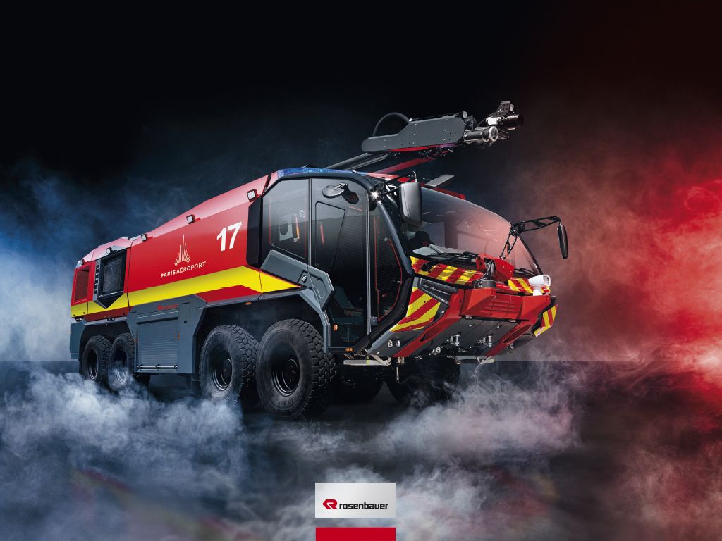 Rosenbauer Panther, Flugfeldlöschfahrzeug, Rauch, Studioaufnahme, Dunkel, Hintergrundbild fürs Tablet