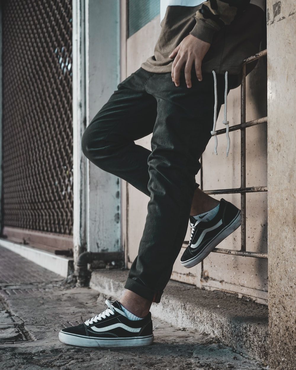 Vans Old Skool, Sneaker, Streetwear, Urban, Jogginghose, Hintergrundbild fürs Tablet