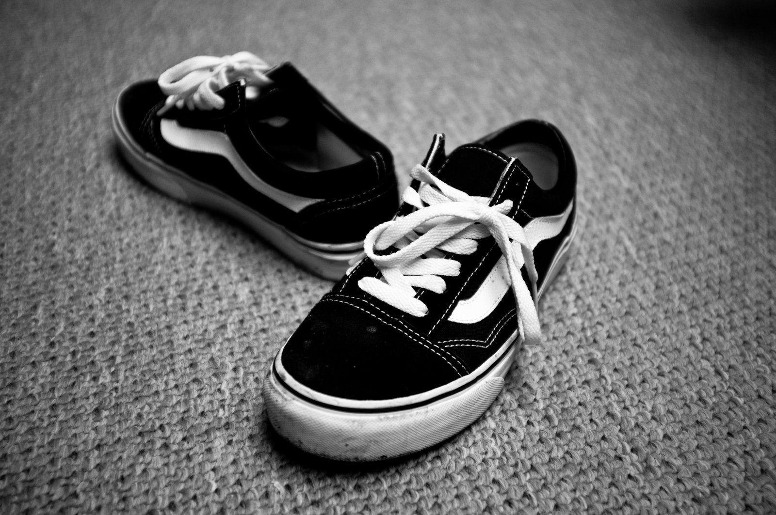 Vans Old Skool, Sneaker, Schnürsenkel, Schwarzweiß, Nahaufnahme, HD, Windows-Hintergrundbild