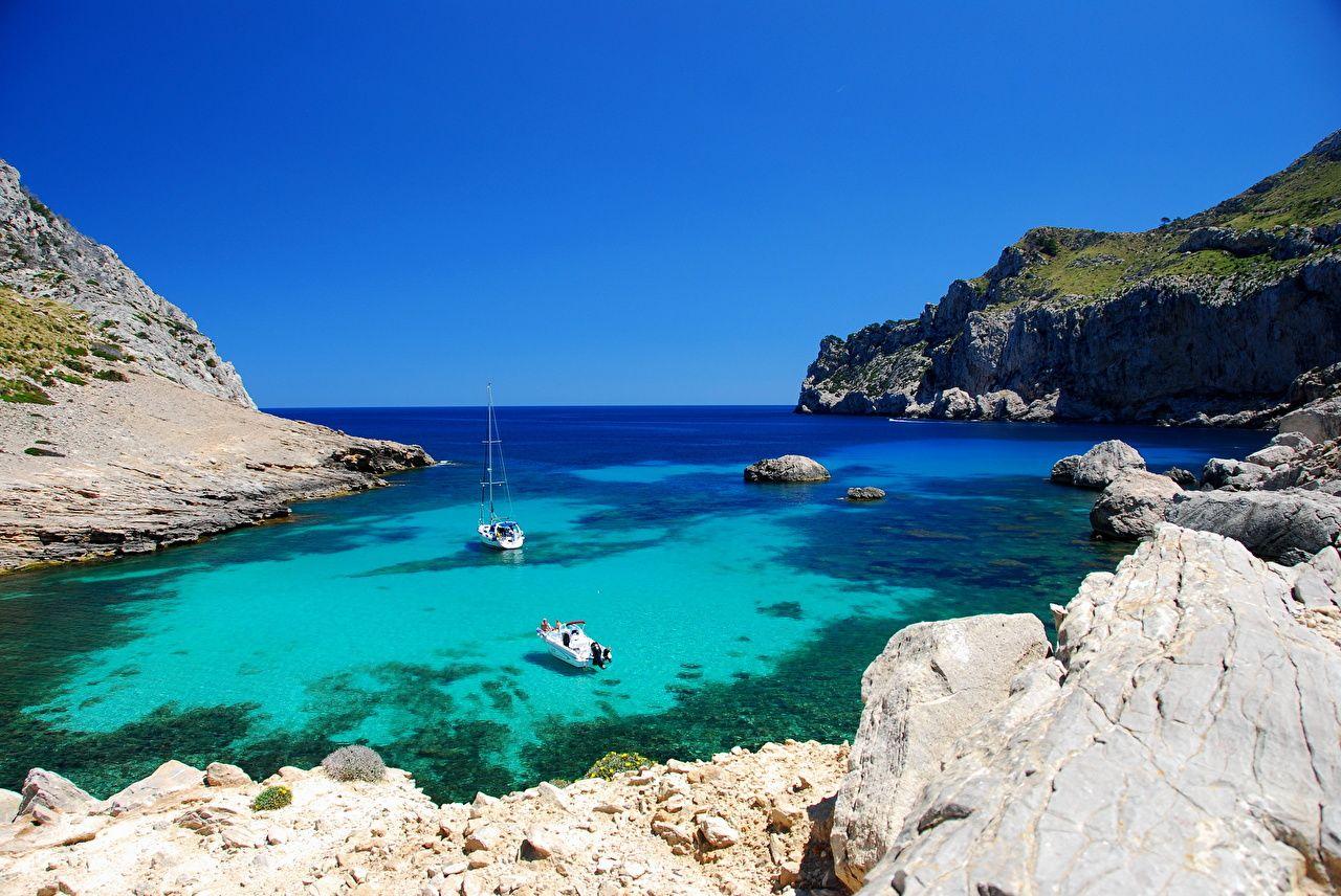 Mallorca, Felsbucht, Segelboote, Türkises Wasser, Klippen, Blauer Himmel, HD-Hintergrundbild für PC