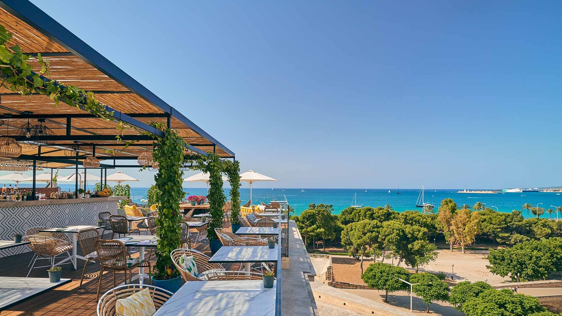 Mallorca, Terrasse, Restaurant, Meerblick, Pergola, Sommer, Full HD, Windows-Hintergrundbild