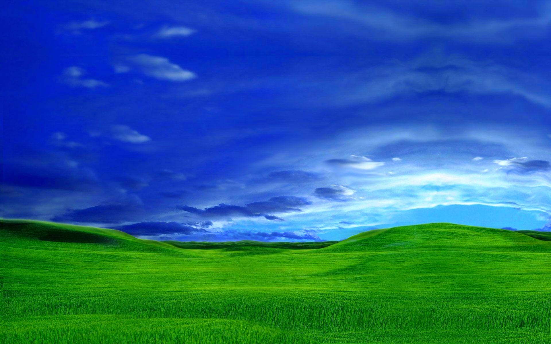 Grüne Hügel, Wiese, Dunkle Wolken, Blauer Himmel, Landschaft, Full HD, MacBook-Hintergrundbild