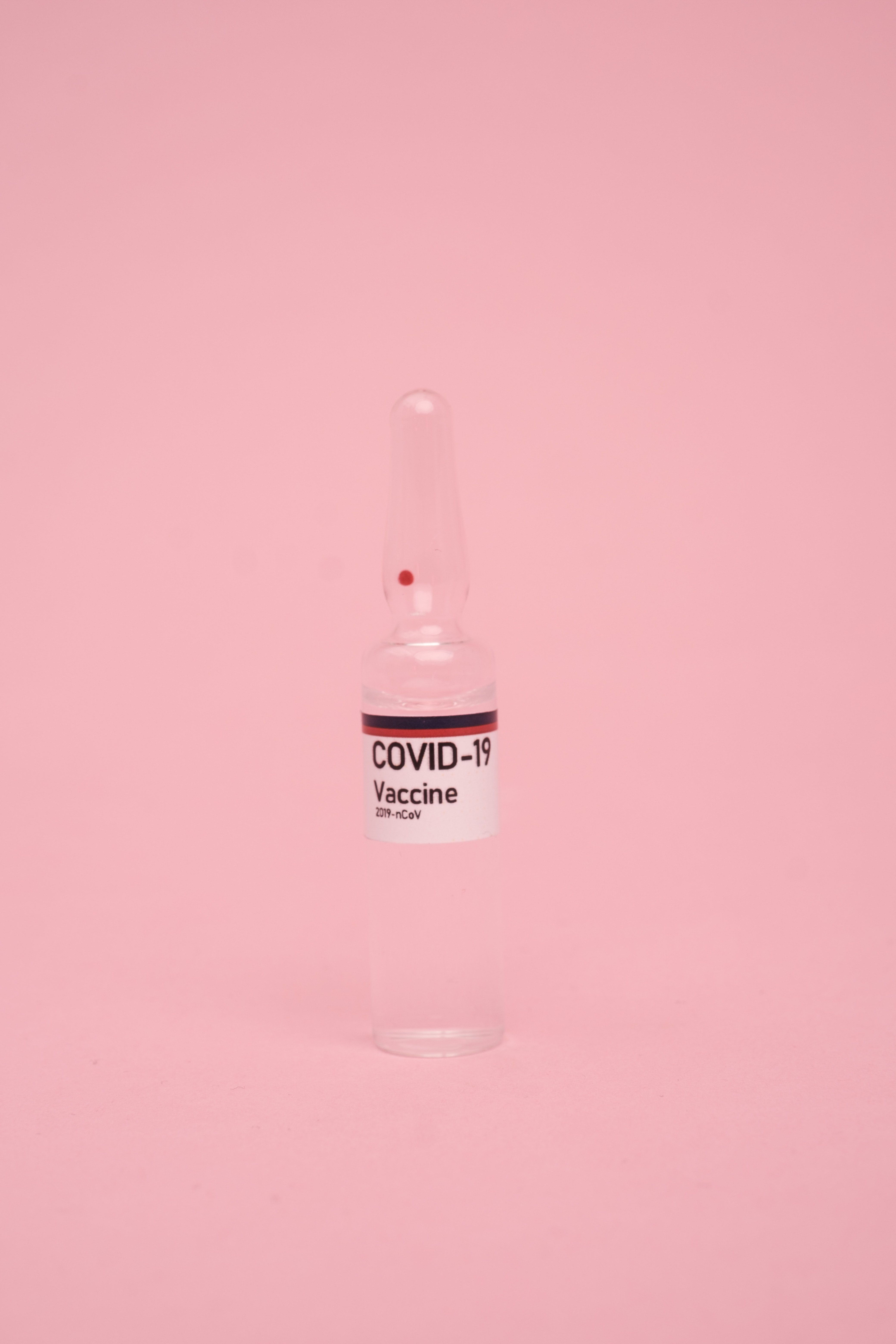 Impfstoff, Ampulle, COVID-19, Rosa Hintergrund, Minimalismus, Sperrbildschirm fürs iPhone