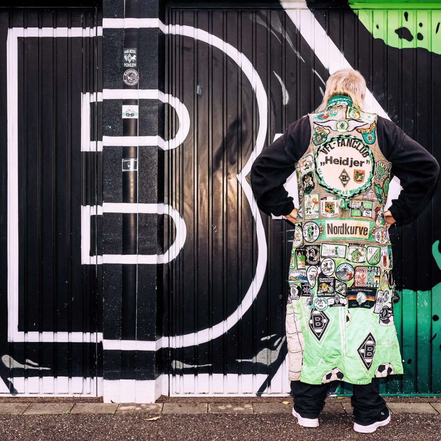 Borussia Mönchengladbach, Fan, Kutte, Aufnäher, Graffiti, Hintergrundbild fürs Tablet