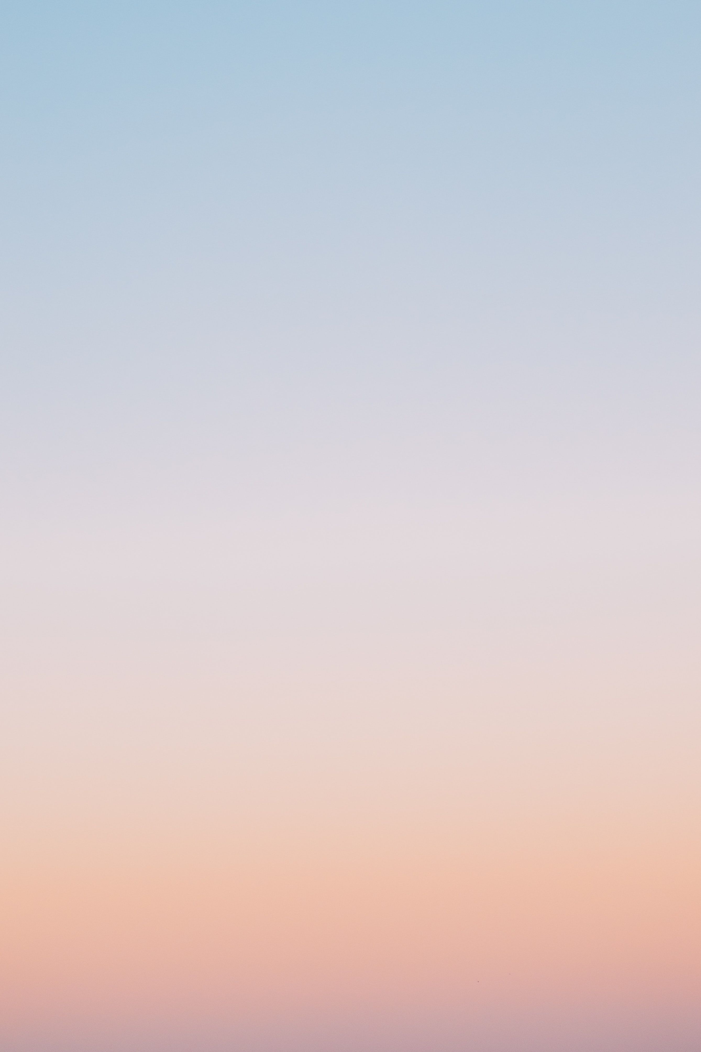 Abendhimmel, Graublau, Pfirsich, Vertikaler Verlauf, QHD+, Hintergrundbild fürs Tablet