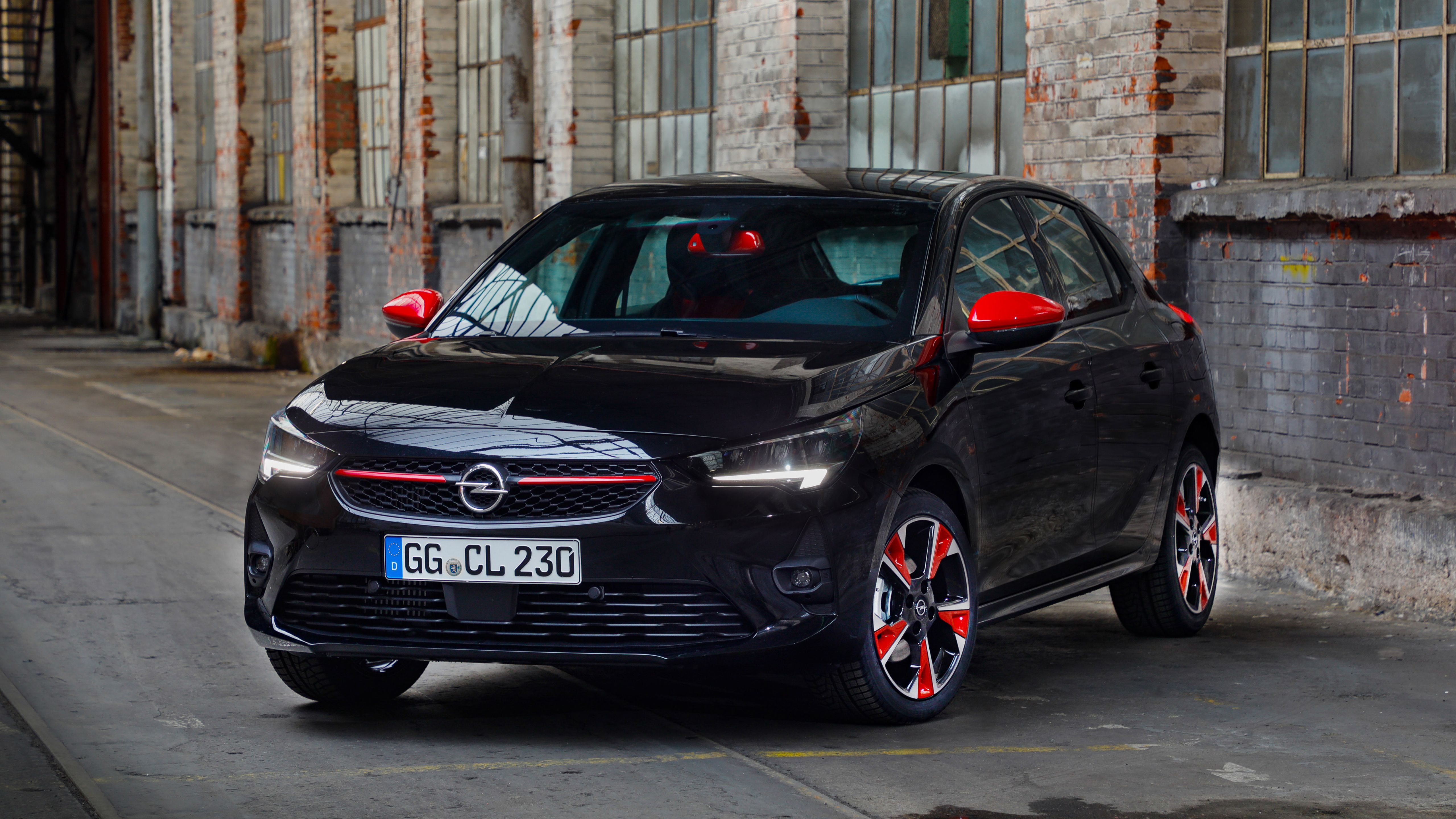 Opel Corsa, Opel, Schwarz, Rote Akzente, Industriegebäude, 5K-Hintergrundbild für PC