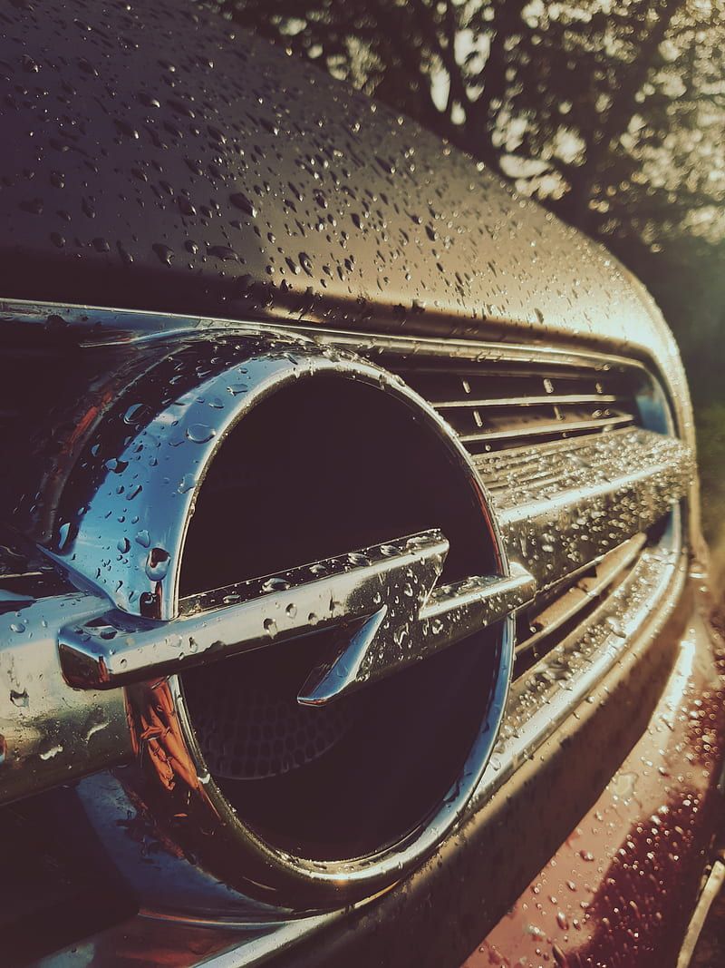 Opel-Logo, Opel Blitz, Kühlergrill, Regentropfen, Chrom, HD, Tablet-Hintergrund