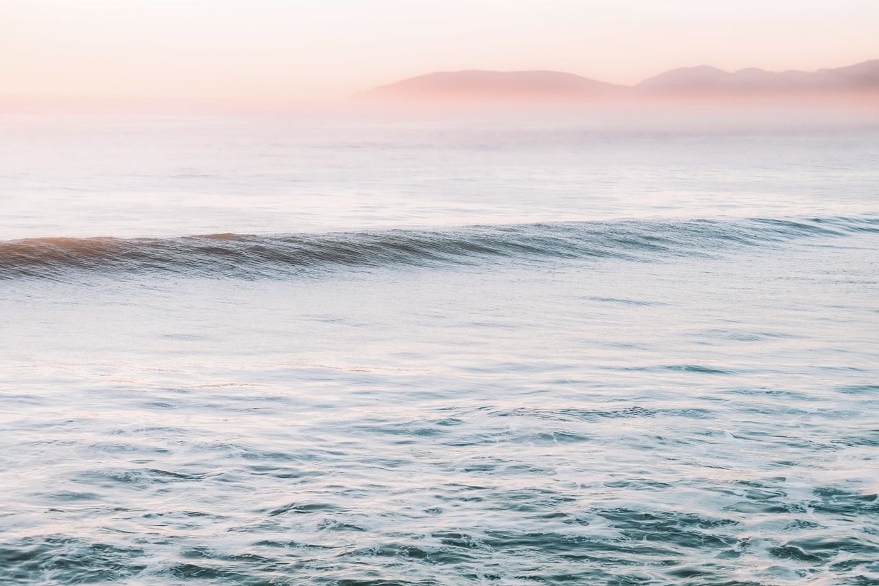 Meer, Dunst, Berge, Pastelltöne, Ruhige See, HD, Hintergrundbild für den PC