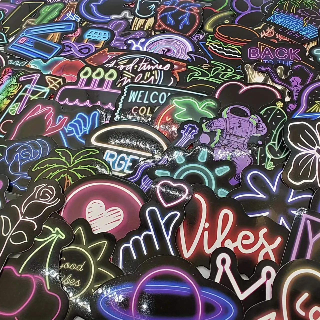 Neon-Doodles, Vibes, Schriftzüge, Bunt, Herzen, HD, iPad-Hintergrundbild