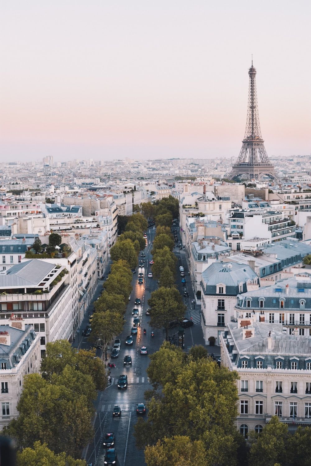 Eiffelturm, Paris, Allee, Luftaufnahme, Haussmann-Bauten, Abendlicht, Hintergrundbild fürs Handy