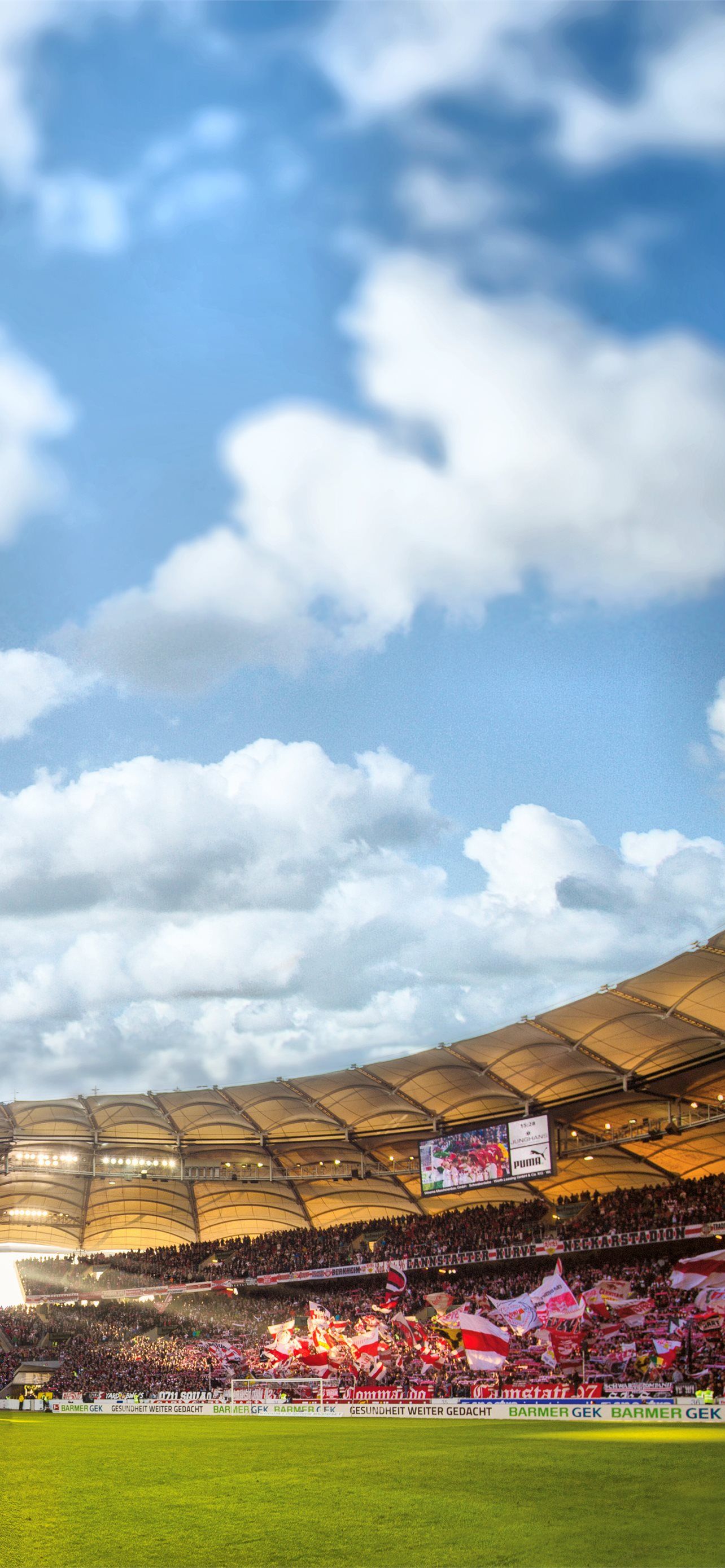 MHPArena, VfB Stuttgart, Stadion, Blauer Himmel, Wolken, Android-Hintergrundbild