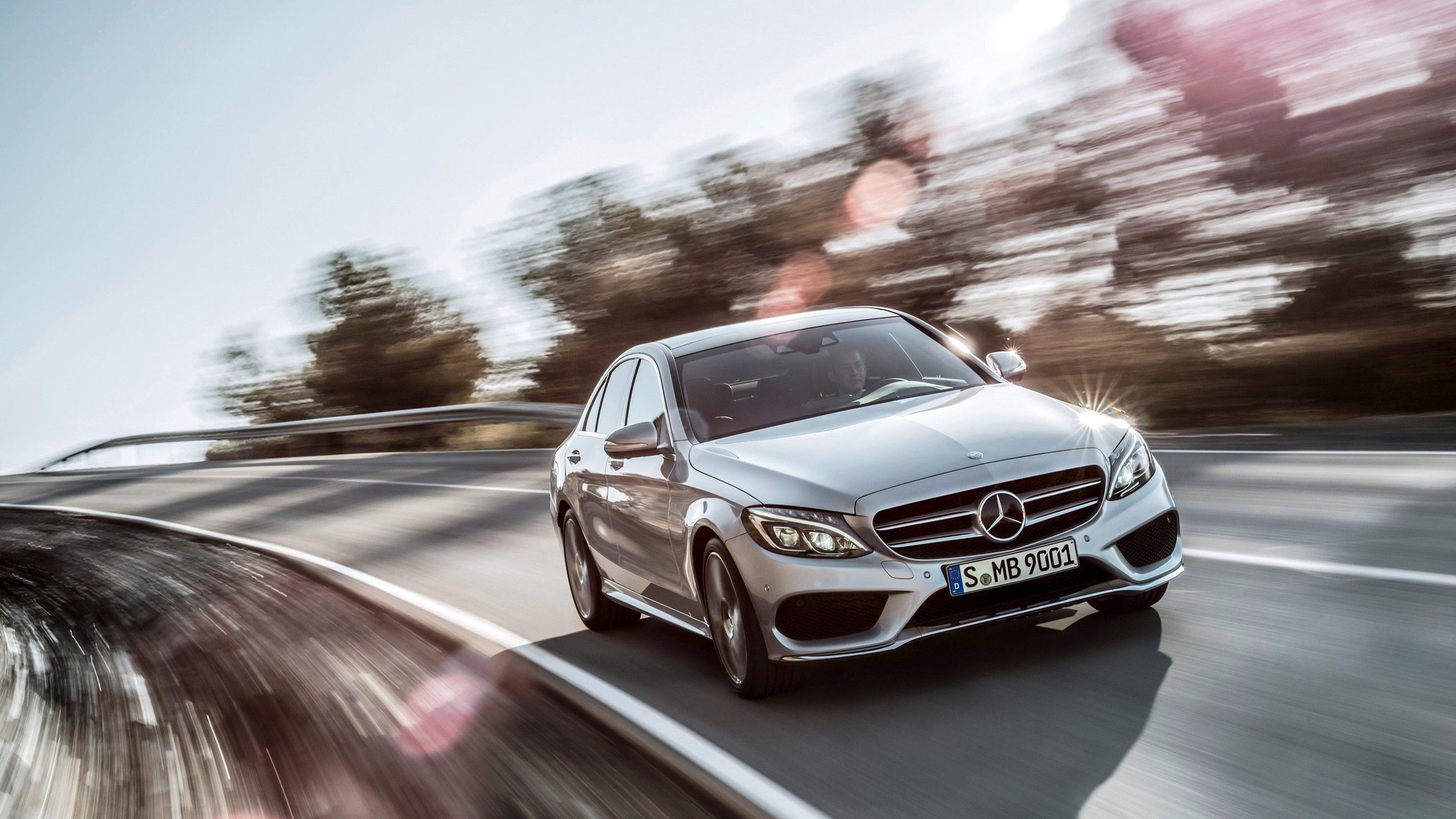 Mercedes-AMG C 63, Silber, Bewegungsunschärfe, Kurvenfahrt, 2K, Breitbild-Hintergrundbild
