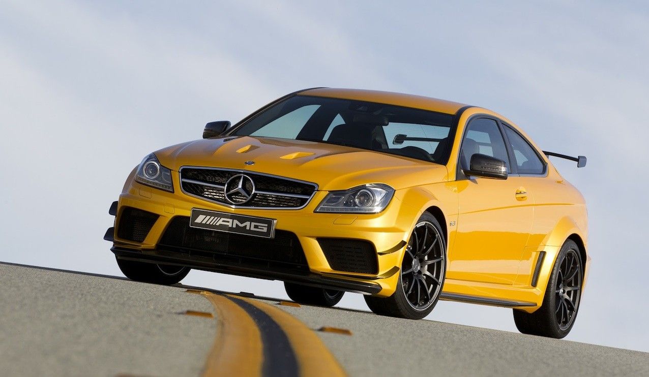 Mercedes-Benz C 63 AMG Black Series, Gelb, Coupé, Kurve, Hintergrundbild
