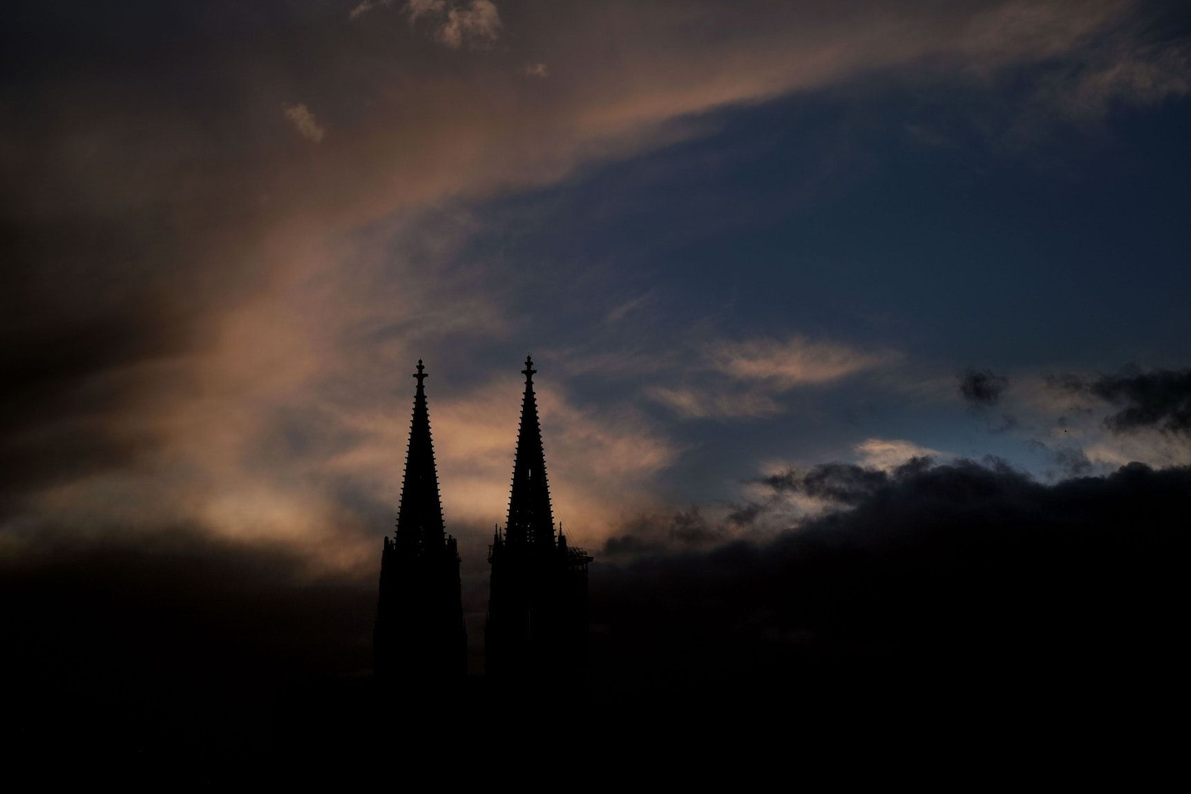 Kölner Dom, Silhouette, Nachthimmel, Wolken, Düster, HD, Hintergrund für den Desktop