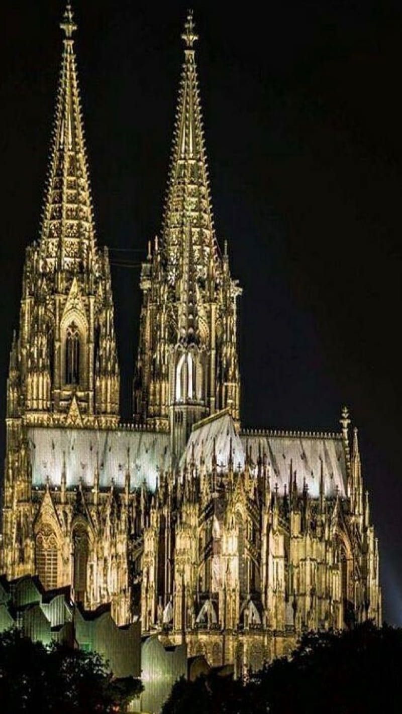 Kölner Dom, Westfassade, Nacht, Beleuchtung, Hochformat, Hintergrundbild fürs Handy