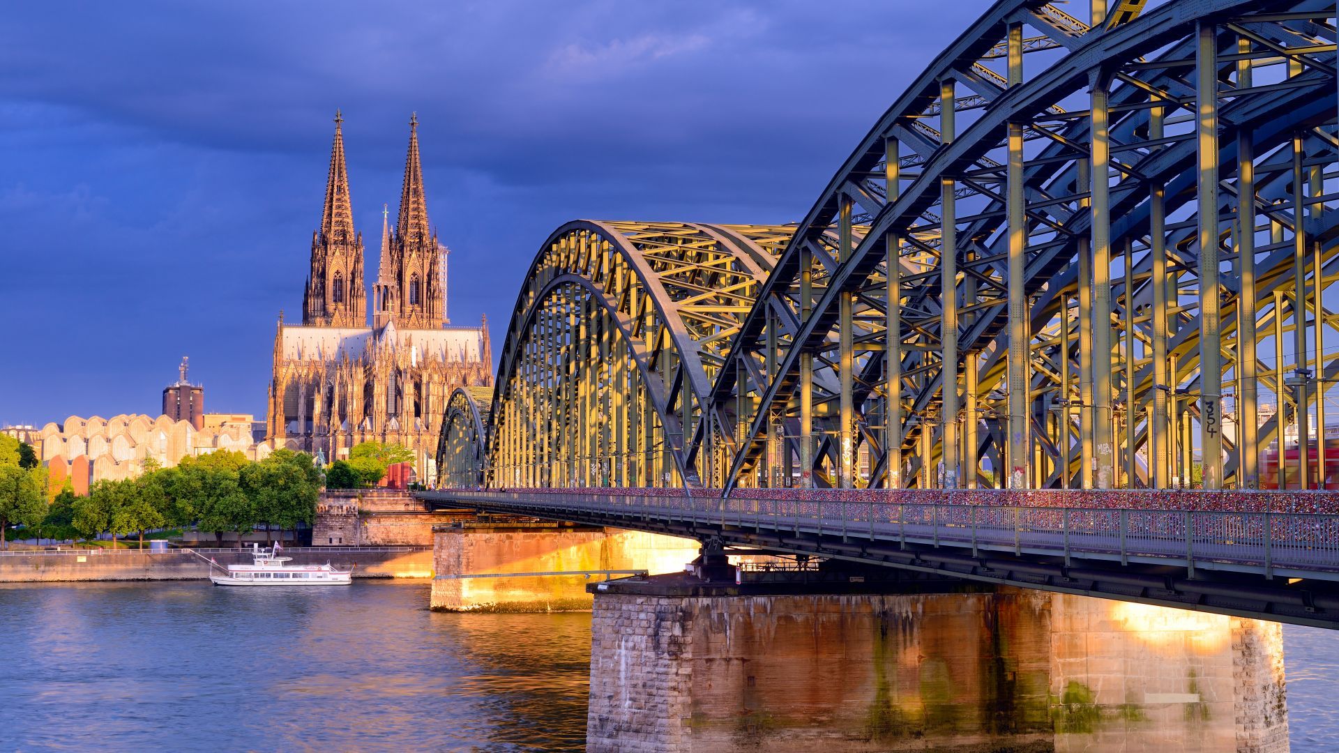 Kölner Dom, Hohenzollernbrücke, Rhein, Köln, Blauer Himmel, Stahlbogen, Full HD, PC-Hintergrundbild