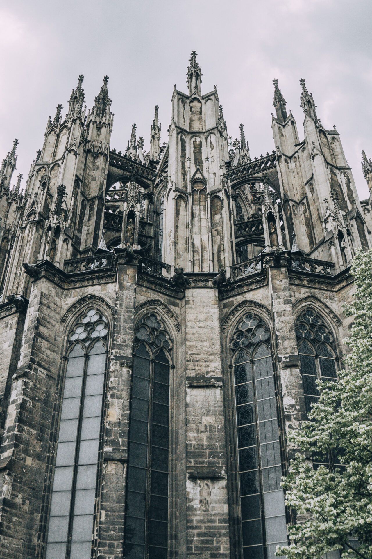 Kölner Dom, Chor, Strebewerk, Gotik, Hochformat, Hintergrundbild für iPhone und Android