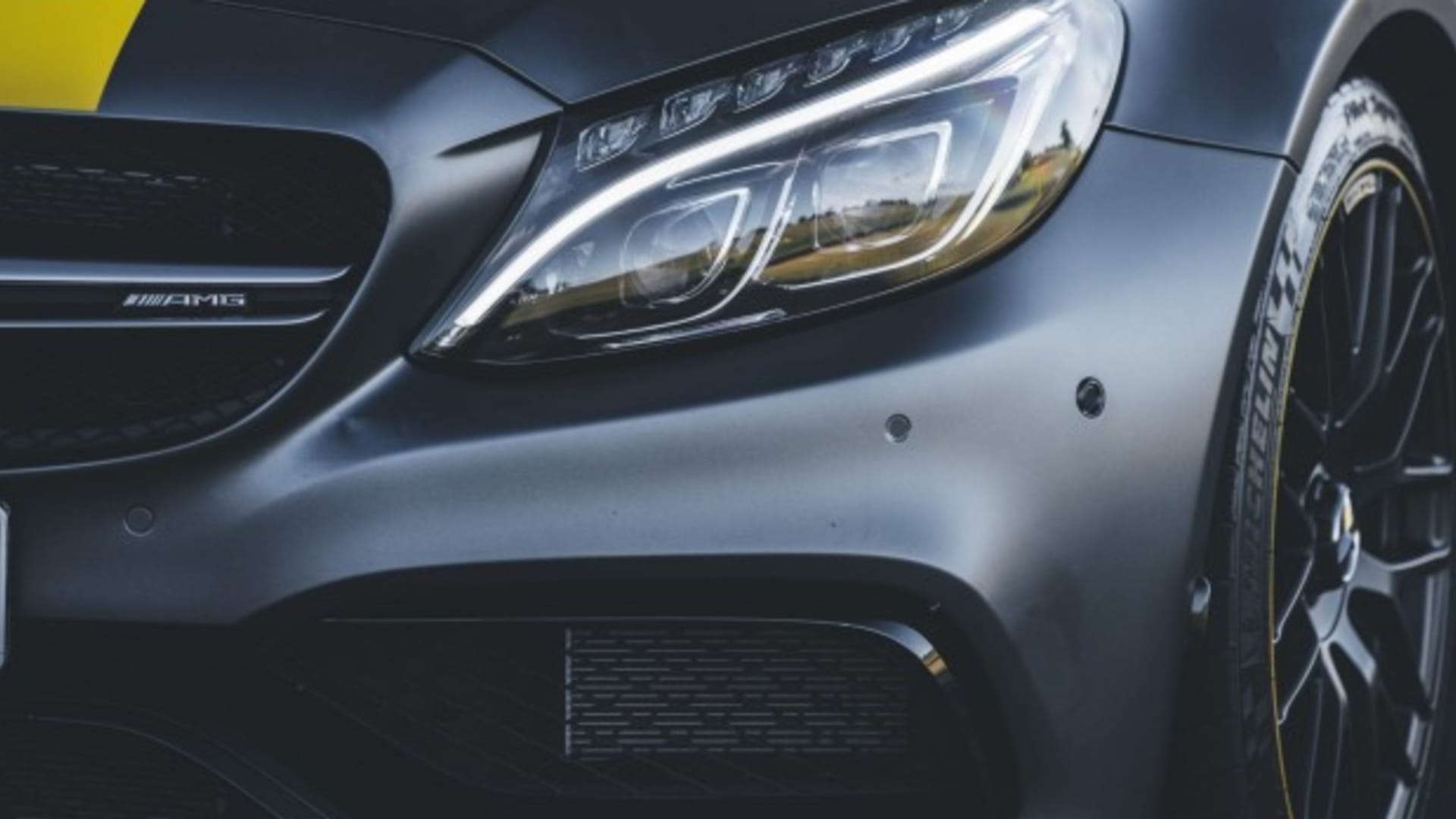 Mercedes-AMG C 63, Scheinwerfer, Mattgrau, Detailaufnahme, Full HD, Breitbild-Hintergrundbild