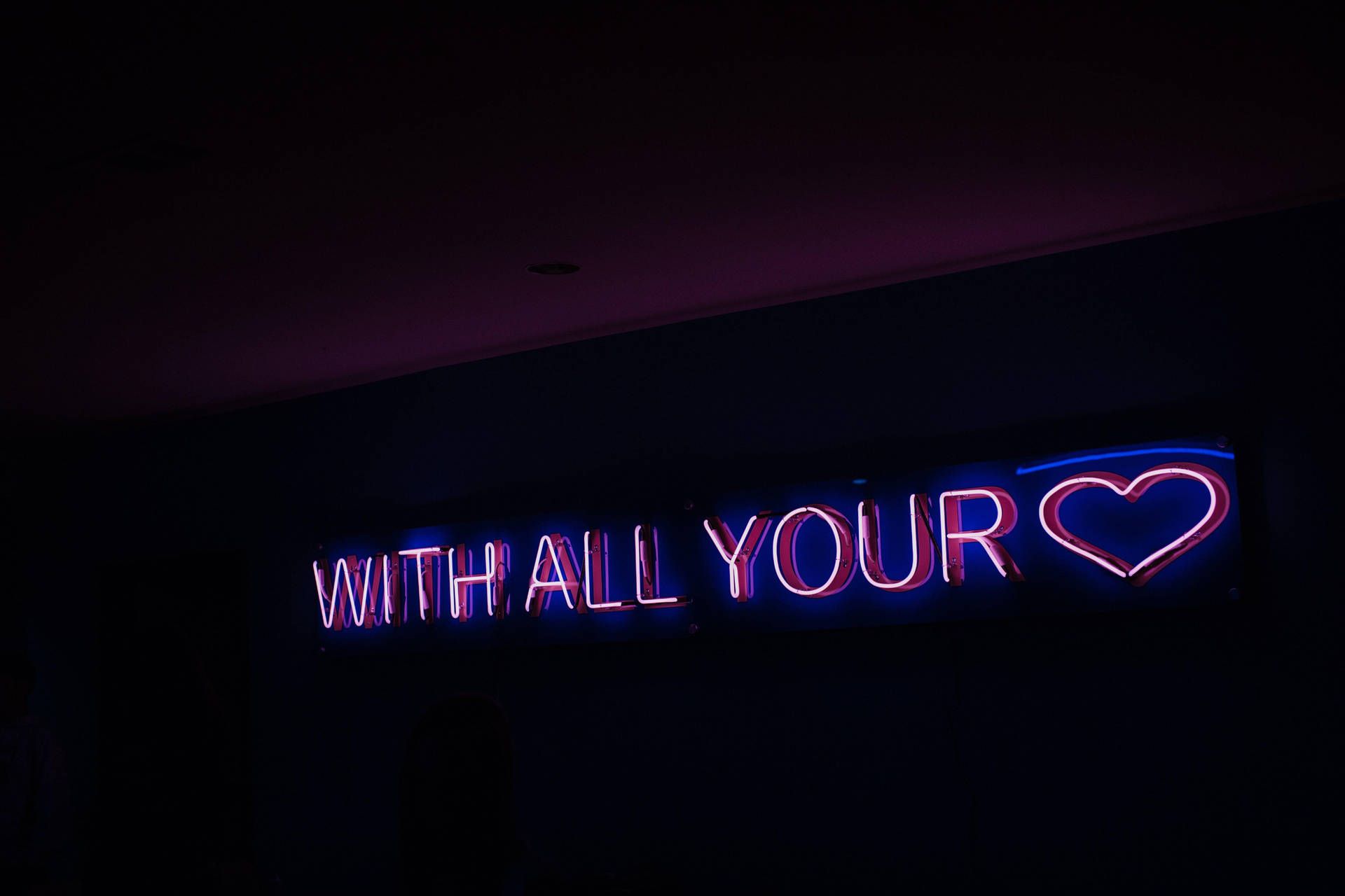 Neonschrift, With All Your Heart, Herz, Dunkel, Lila, Full HD, Desktop-Hintergrund für Windows