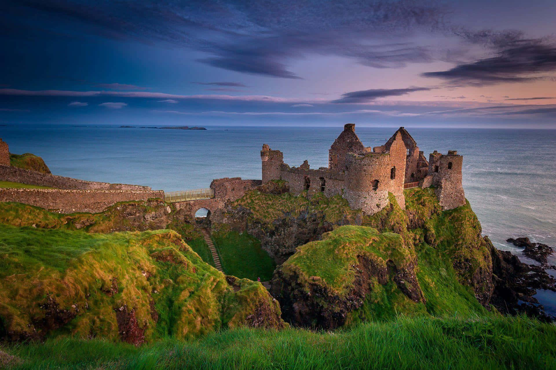 Dunluce Castle, Nordirland, Burgruine, Küste, Abendhimmel, Full HD, Desktop-Hintergrund