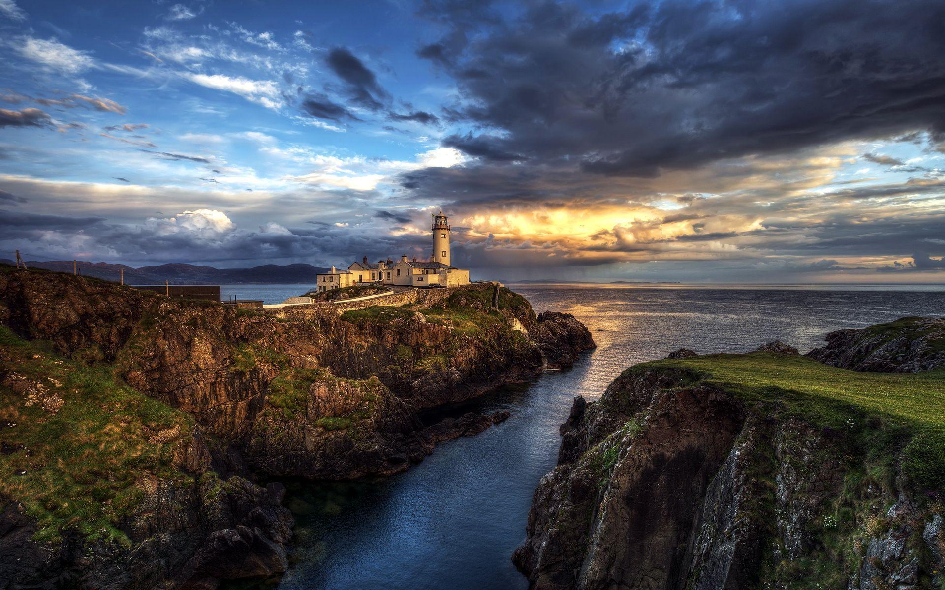 Fanad Head, Leuchtturm, Irland, Felsküste, Gewitterwolken, Abenddämmerung, Full HD, PC-Hintergrundbild