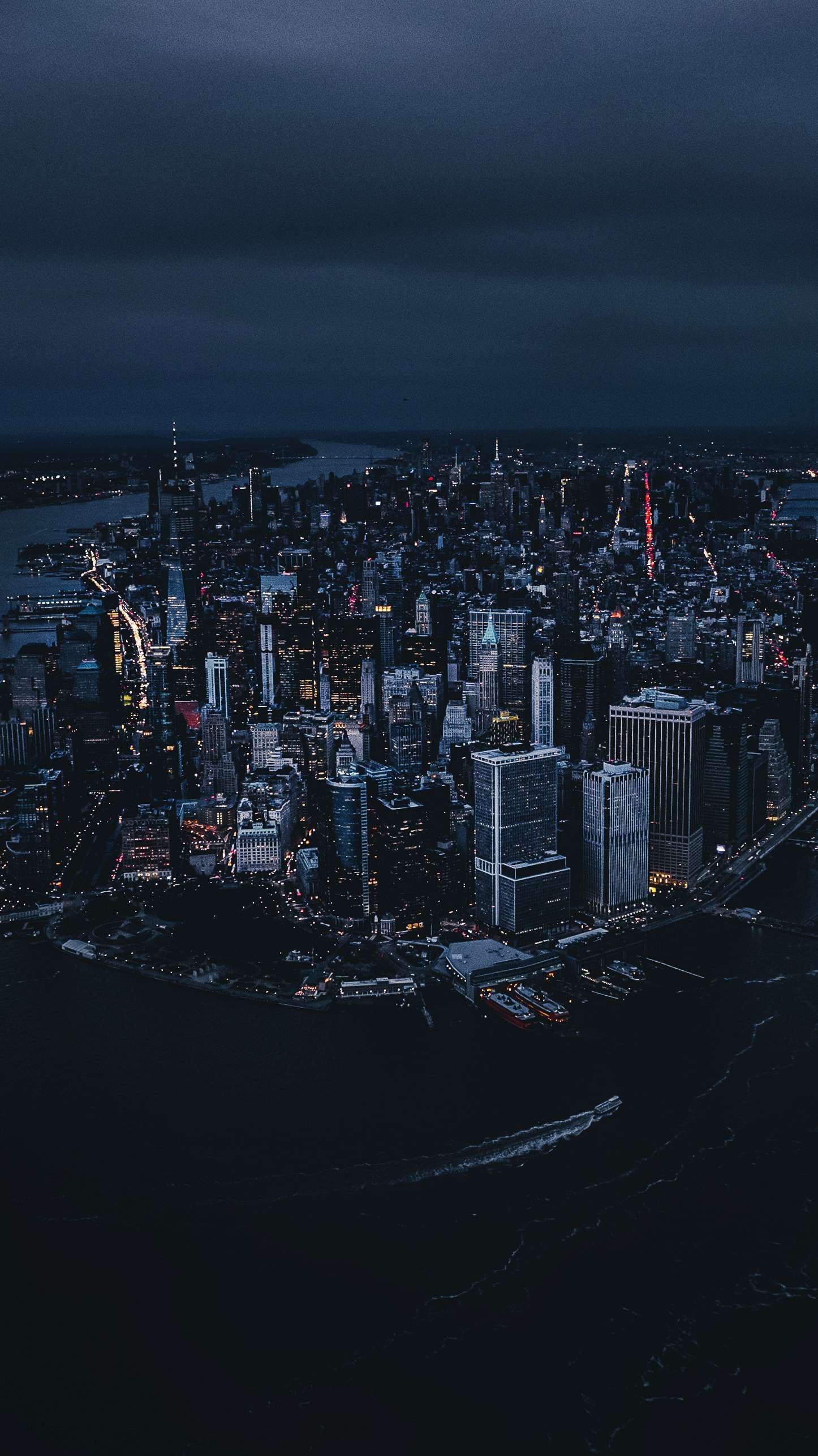 Manhattan, Luftaufnahme, Hudson River, Dunkel, Wolken, QHD+, Hintergrundbild fürs Handy