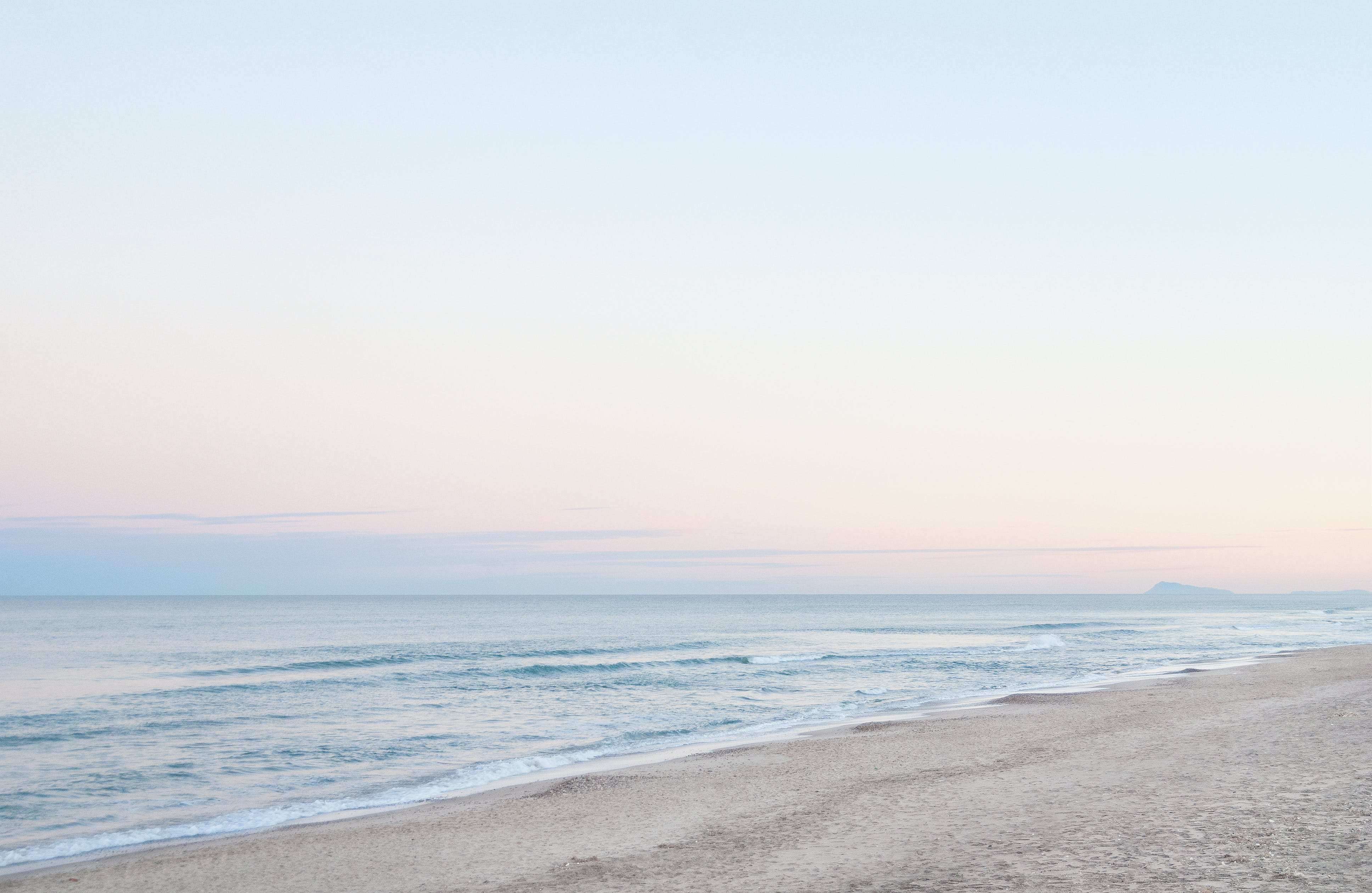 Strand, Pastellhimmel, Weite, Minimalistisch, 4K, Desktop-Hintergrund für Windows