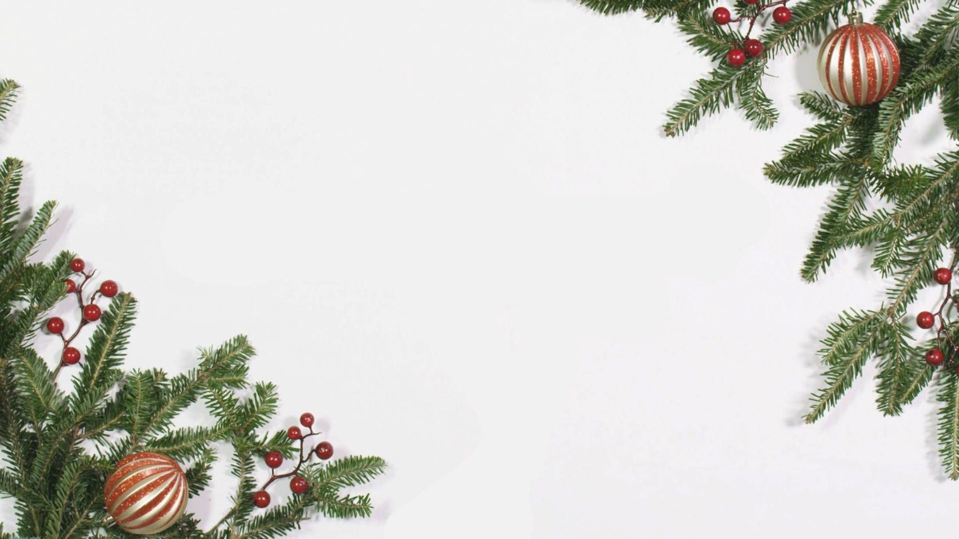 Tannenzweige, Christbaumkugeln, Weißer Hintergrund, Rahmen, Beeren, Full HD Wallpaper