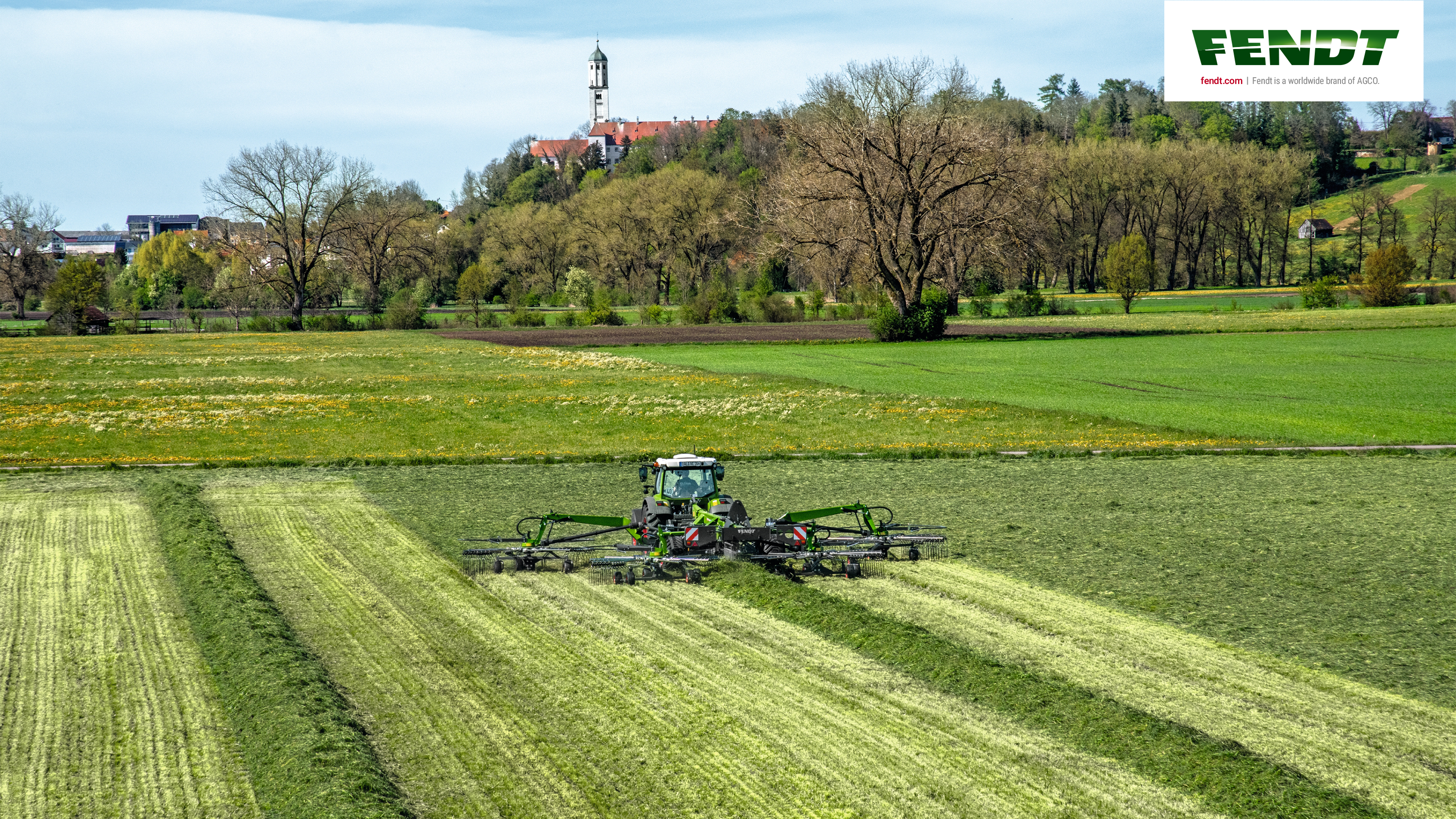 Fendt, Traktor, Schwader, Wiese, Grasernte, 2K, Desktop-Hintergrund für Windows
