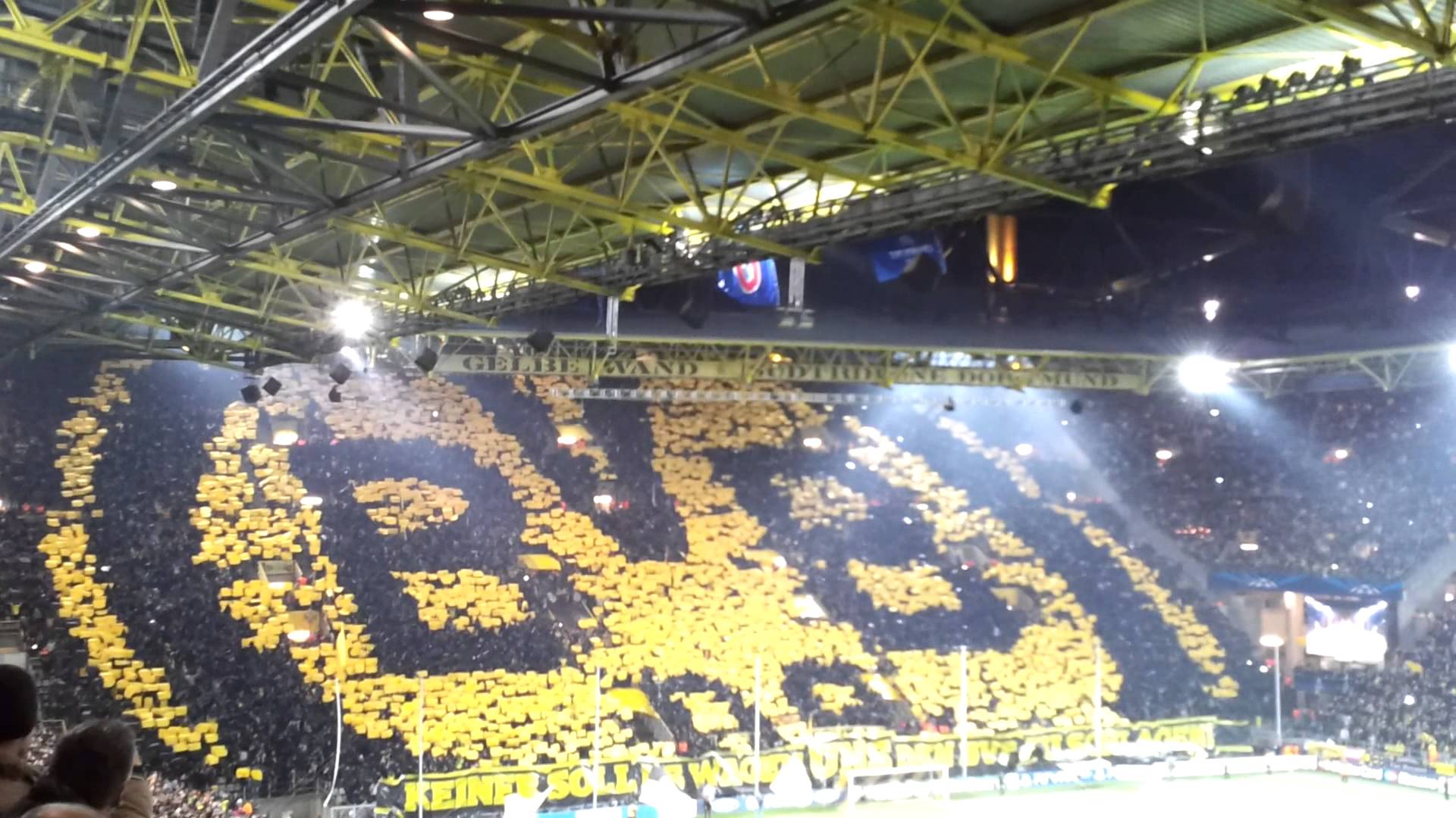 Signal Iduna Park, Südtribüne, Choreografie, BVB-Schriftzug, Fans, 1920x1080, PC-Hintergrundbild