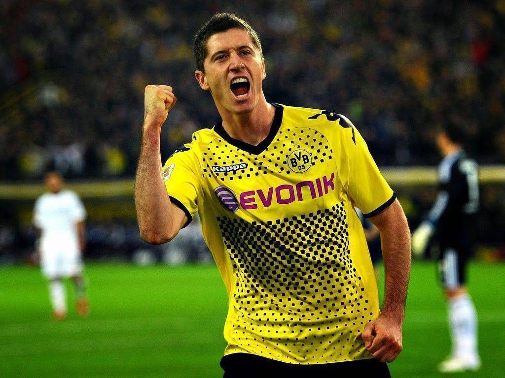 Robert Lewandowski, Borussia Dortmund, Torjubel, Faust, Evonik, Hintergrundbild fürs iPad