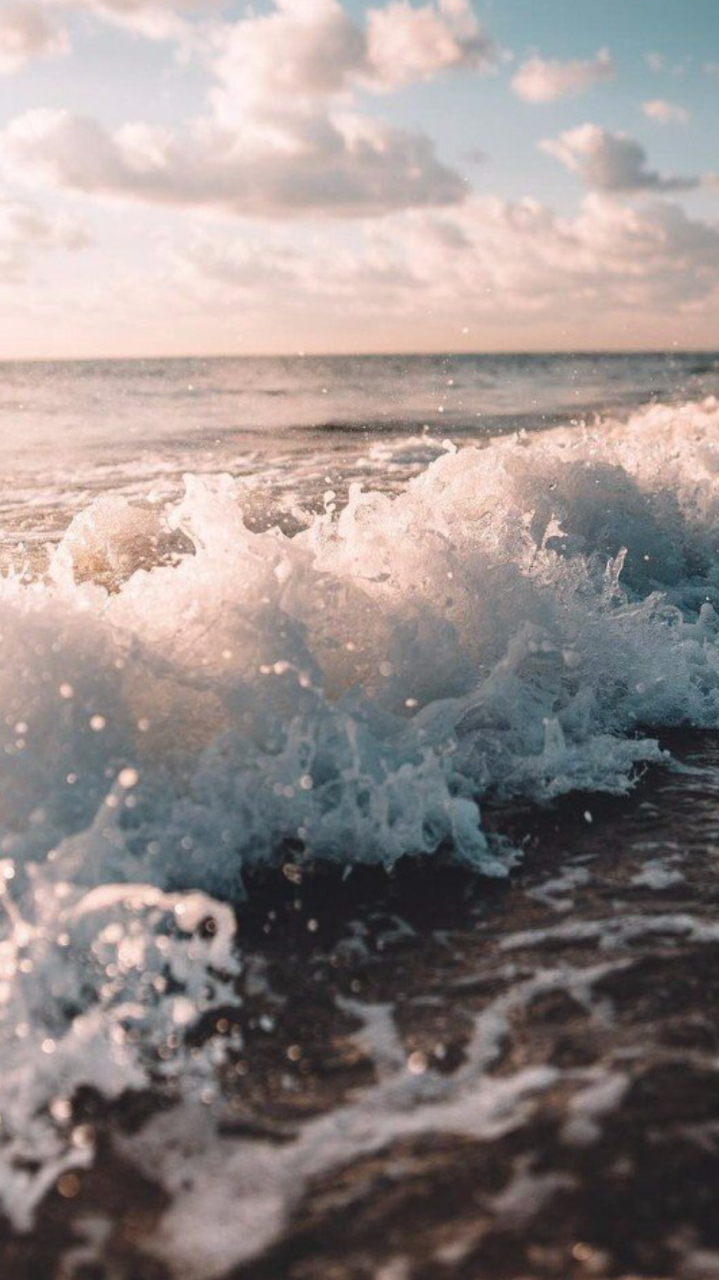 Meer, Wellen, Gischt, Wolken, Küste, Hintergrundbild für iPhone und Android