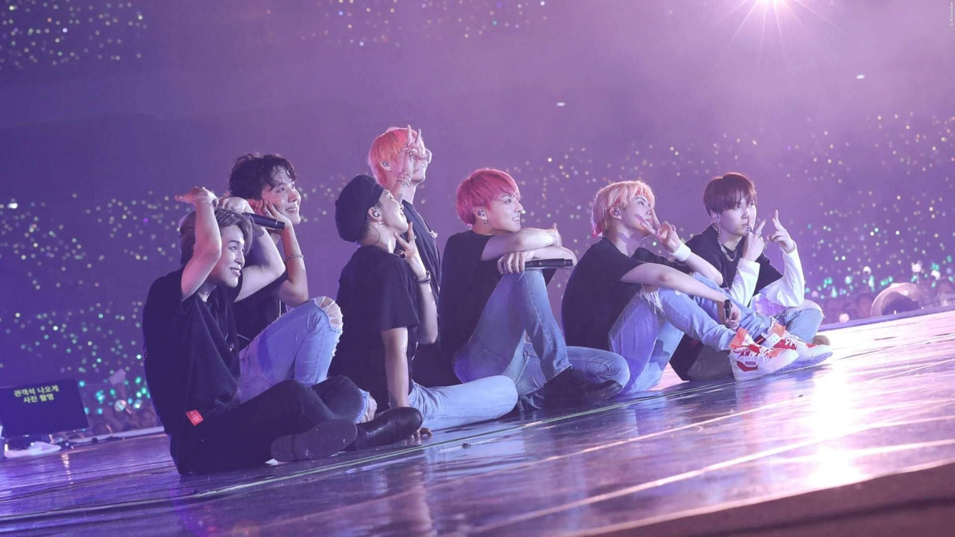 BTS, K-Pop, Bühne, Stadionkonzert, Lila Töne, 1920x1080, Full-HD-Hintergrundbild für PC
